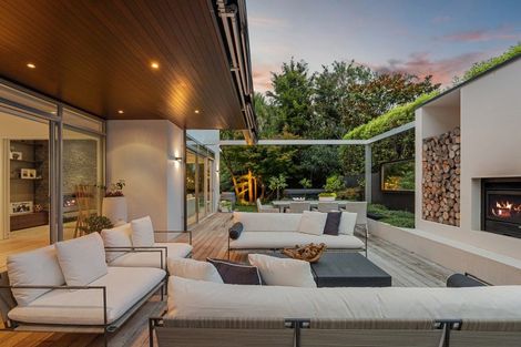 Photo of property in 10 Royds Street, Fendalton, Christchurch, 8014