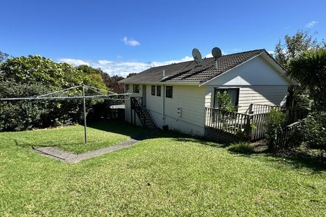 Photo of property in 18 Sunward Rise, Glenfield, Auckland, 0629