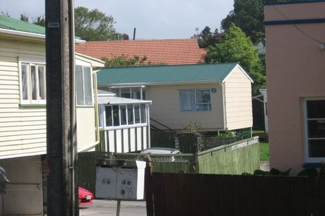 Photo of property in 2 Pine Street, New Lynn, Auckland, 0600