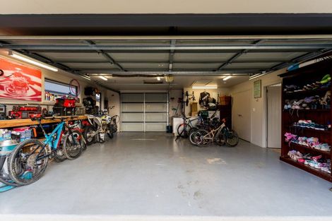 Photo of property in 16 Fenty Place, Mosgiel, 9024