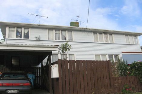 Photo of property in 21a Taiaroa Street, Strathmore Park, Wellington, 6022