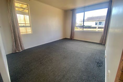 Photo of property in 5 Adel Place, Weymouth, Auckland, 2103