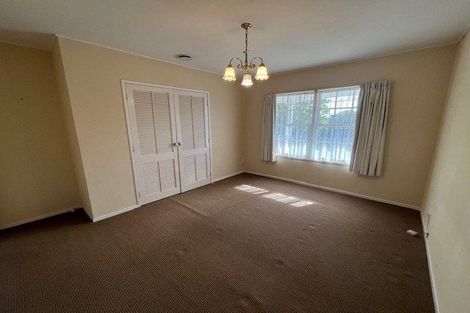 Photo of property in 2/11 Beaconview Rise, Farm Cove, Auckland, 2012