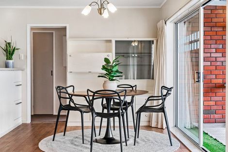 Photo of property in 13a The Terrace, Takapuna, Auckland, 0622