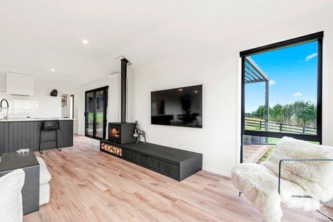 Photo of property in 6 Patty Lane, Patumahoe, 2679