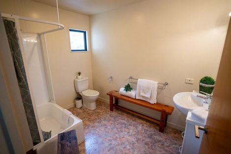 Photo of property in 2817 West Coast Road, Kirwee, Darfield, 7571