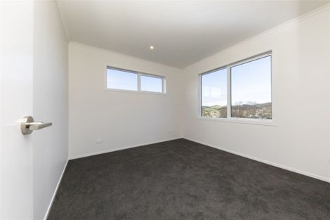 Photo of property in 11 Rauta Way, Helensville, 0800