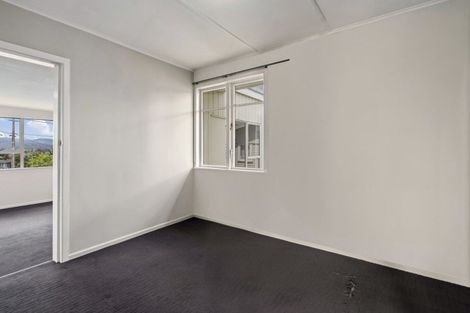 Photo of property in 1 Leslie Avenue, Western Heights, Rotorua, 3015