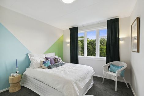 Photo of property in 5 Barrie Street, Johnsonville, Wellington, 6037