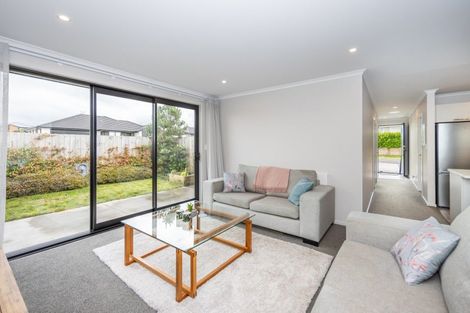 Photo of property in 2u1 Bostonkip Crescent, Fitzroy, Hamilton, 3282
