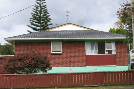 Photo of property in 4/40 Miro Street, New Lynn, Auckland, 0600