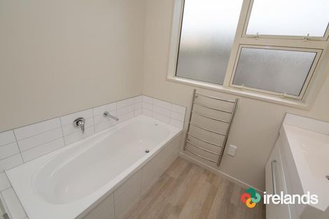 Photo of property in 1b Claydon Place, Dallington, Christchurch, 8061