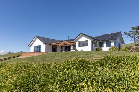 Photo of property in 14 Centre Road, Matamau, Dannevirke, 4977