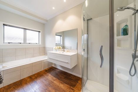 Photo of property in 13a Riverstone Drive, Riverstone Terraces, Upper Hutt, 5018