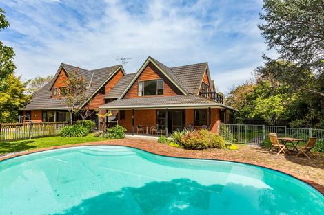 Photo of property in 37 Awanui Drive, Waikanae, 5036