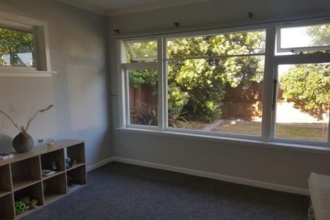 Photo of property in 381 Estuary Road, South New Brighton, Christchurch, 8062