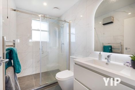 Photo of property in 133 Ruskin Road, Newlands, Wellington, 6037