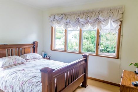 Photo of property in 217 Riverside Drive, Waterloo, Lower Hutt, 5011