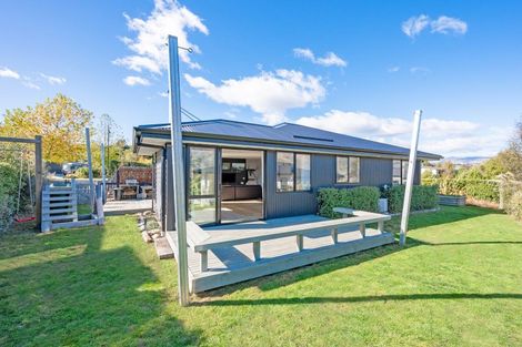 Photo of property in 19 Matipo Street, Wanaka, 9305