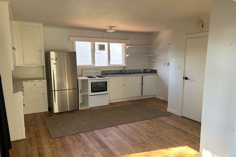 Photo of property in 14 Shaftesbury Street, Avonhead, Christchurch, 8042