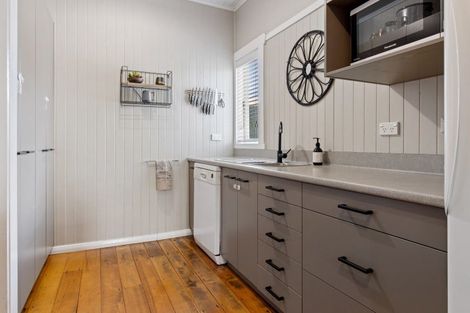 Photo of property in 70 Leith Street, Te Awamutu, 3800