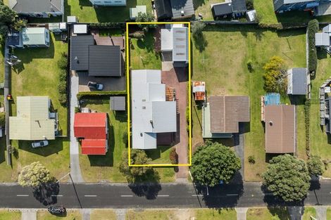 Photo of property in 115 Linton Crescent, Whangamata, 3620
