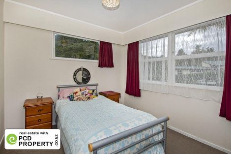 Photo of property in 16 Ranfurly Place, Te Kamo, Whangarei, 0112