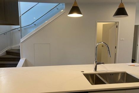 Photo of property in 6d O'halloran Road, Howick, Auckland, 2014