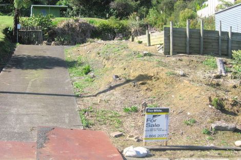 Photo of property in 19 Haddon Crescent, Whitianga, 3510