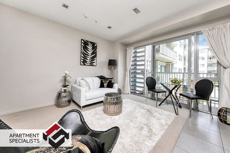 Photo of property in Shoal Haven Apartments, 112a/130 Anzac Street, Takapuna, Auckland, 0622
