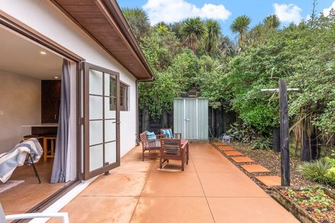 Photo of property in 157 Point View Drive, East Tamaki Heights, Auckland, 2016