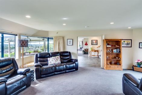 Photo of property in 39 Cumberland Rise, Taradale, Napier, 4112