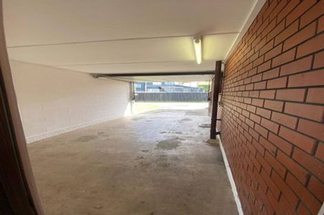 Photo of property in 5a Mckenzie Road, Mangere Bridge, Auckland, 2022