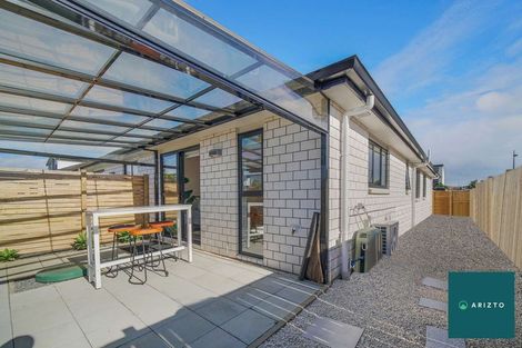 Photo of property in 8 Rorotu Avenue, Karaka, Papakura, 2113