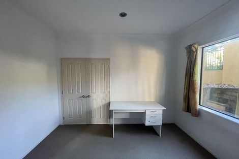 Photo of property in 16 Mangerton Lane, East Tamaki Heights, Auckland, 2016