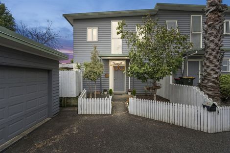 Photo of property in 13/45 Secoia Crescent, Mangere, Auckland, 2022