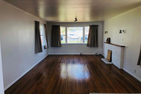 Photo of property in 1/221 Birkdale Road, Birkdale, Auckland, 0626