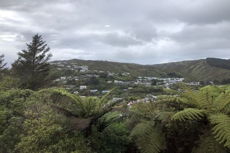 Photo of property in 81a Thurleigh Grove, Karori, Wellington, 6012