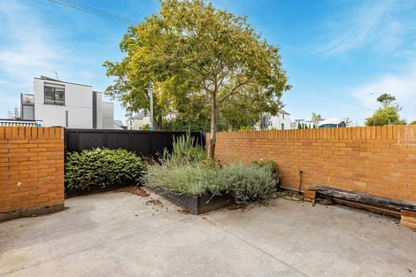 Photo of property in 50b Carlton Mill Road, Merivale, Christchurch, 8014