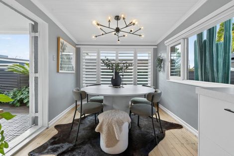 Photo of property in 6 Pemberton Crescent, Greerton, Tauranga, 3112