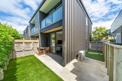 Photo of property in 74u6 Derwent Street, Island Bay, Wellington, 6023