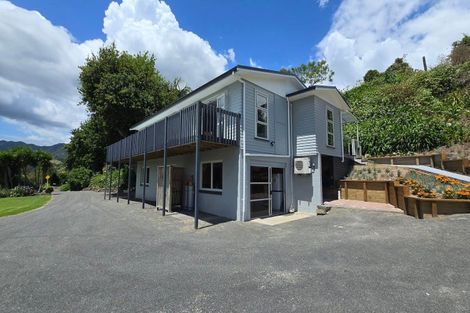 Photo of property in Cotswold Cottage B & B, 46 Maramarahi Road, Thames, 3578