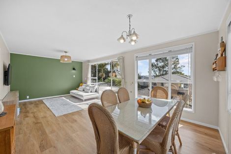 Photo of property in 22 Royal Road, Massey, Auckland, 0614