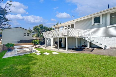 Photo of property in 222 Don Buck Road, Massey, Auckland, 0614