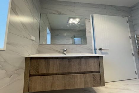 Photo of property in 29 Cloonlyon Drive, Flat Bush, Auckland, 2019