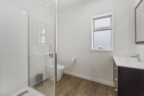 Photo of property in 3 Takapu Road, Manakau, Levin, 5573