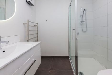 Photo of property in 2/34 Cranmer Square, Christchurch Central, Christchurch, 8013