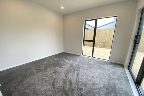 Photo of property in 59 Horokaka Street, Massey, Auckland, 0614