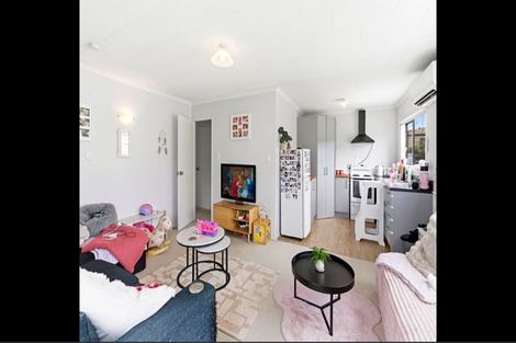 Photo of property in 13c Burns Street, South Dunedin, Dunedin, 9012
