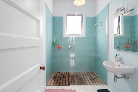 Photo of property in 124 Fox Street, Whataupoko, Gisborne, 4010